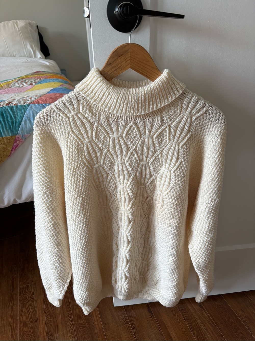 Nonia Handknit 100% Wool Cable-Knit Turtleneck Sweater
